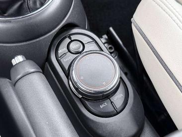 Mini Cabrio Exquise Cooper S — photo 8