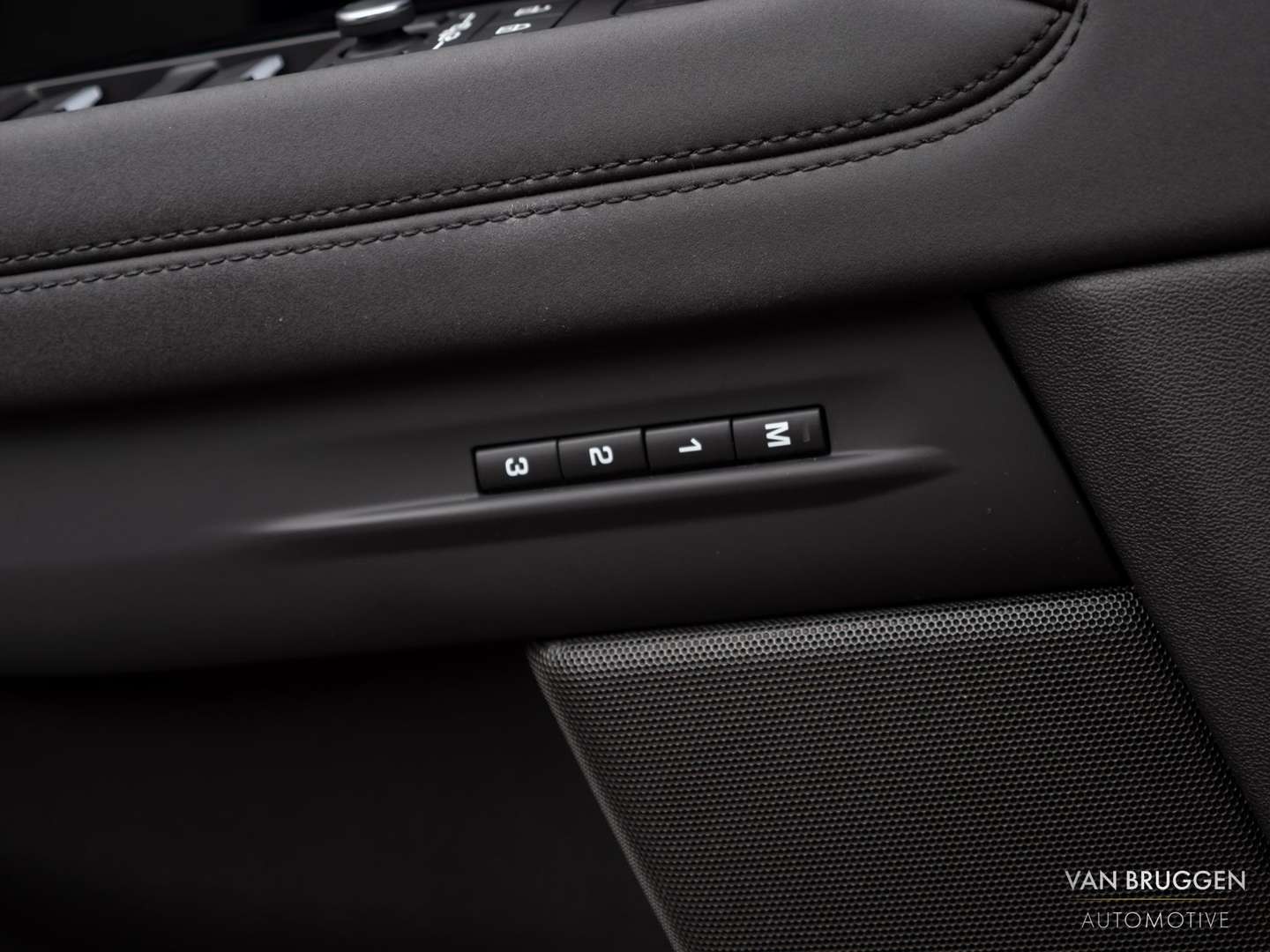 Land Rover Range Rover Evoque R-DYNAMIC P300e - 2021 - Joinsteer - #26