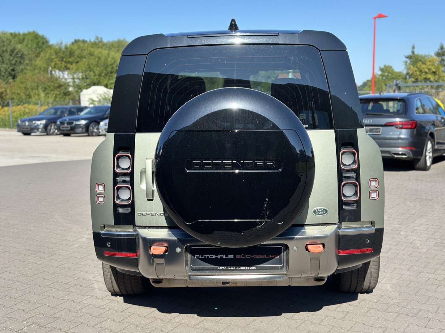 Land Rover Defender 130 P400 - 2022 - Joinsteer - #5