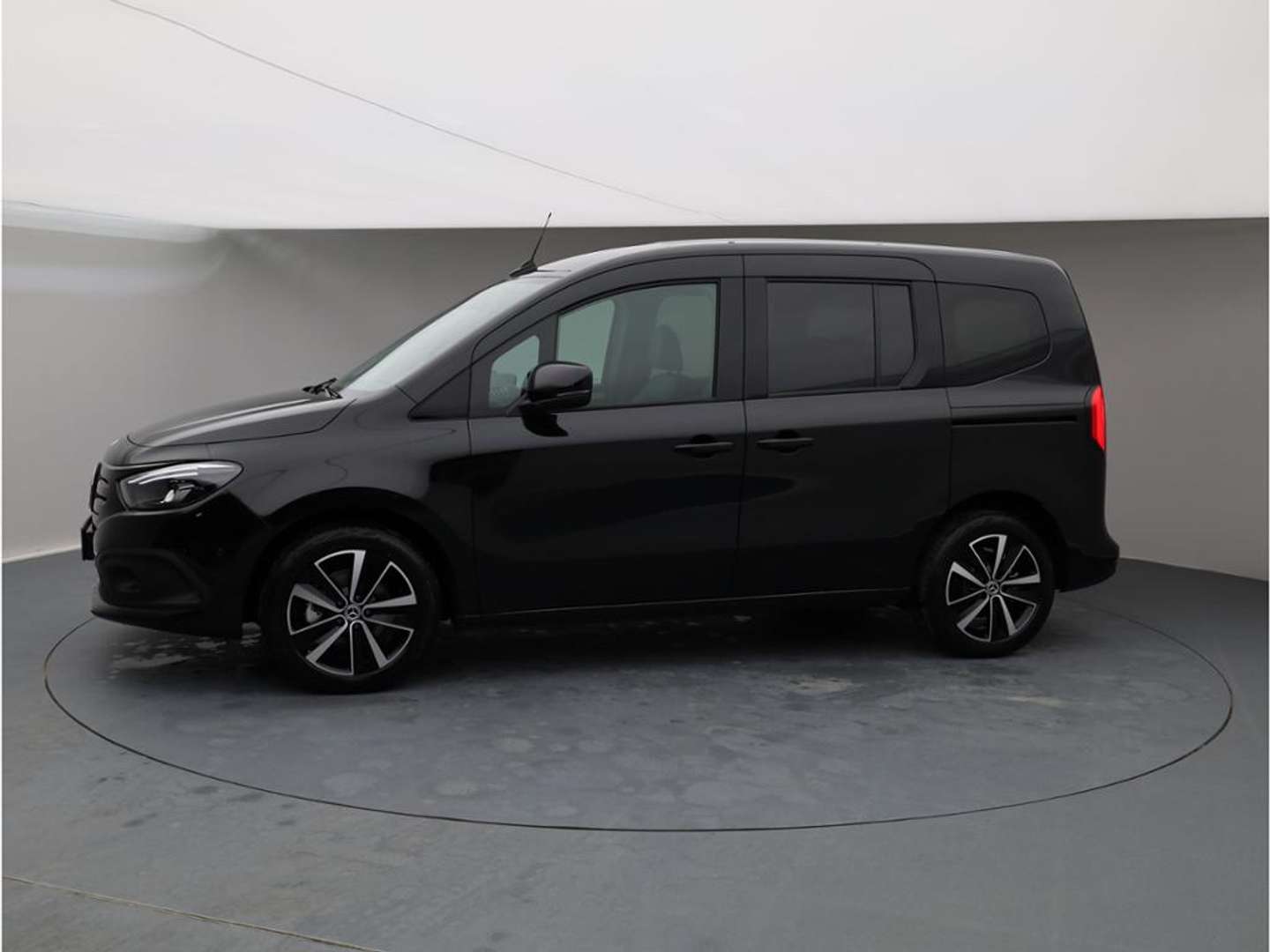 Mercedes EQT 200 - 2023 - Joinsteer - #2