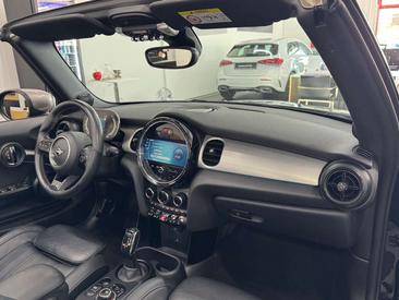 Mini Cabrio Yours Cooper — photo 15