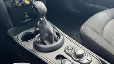 Mini Countryman COOPER SE — photo 12