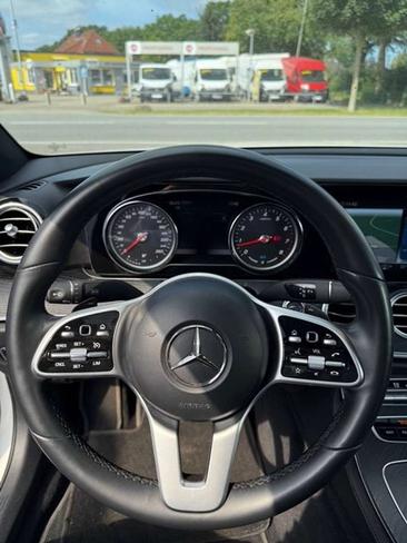 Mercedes Classe E 200 — photo 10