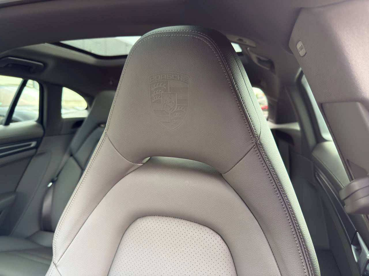Porsche Panamera II ph2 4 E-Hybrid Sport Turismo Platinum Edition - 2022 - Joinsteer - #17
