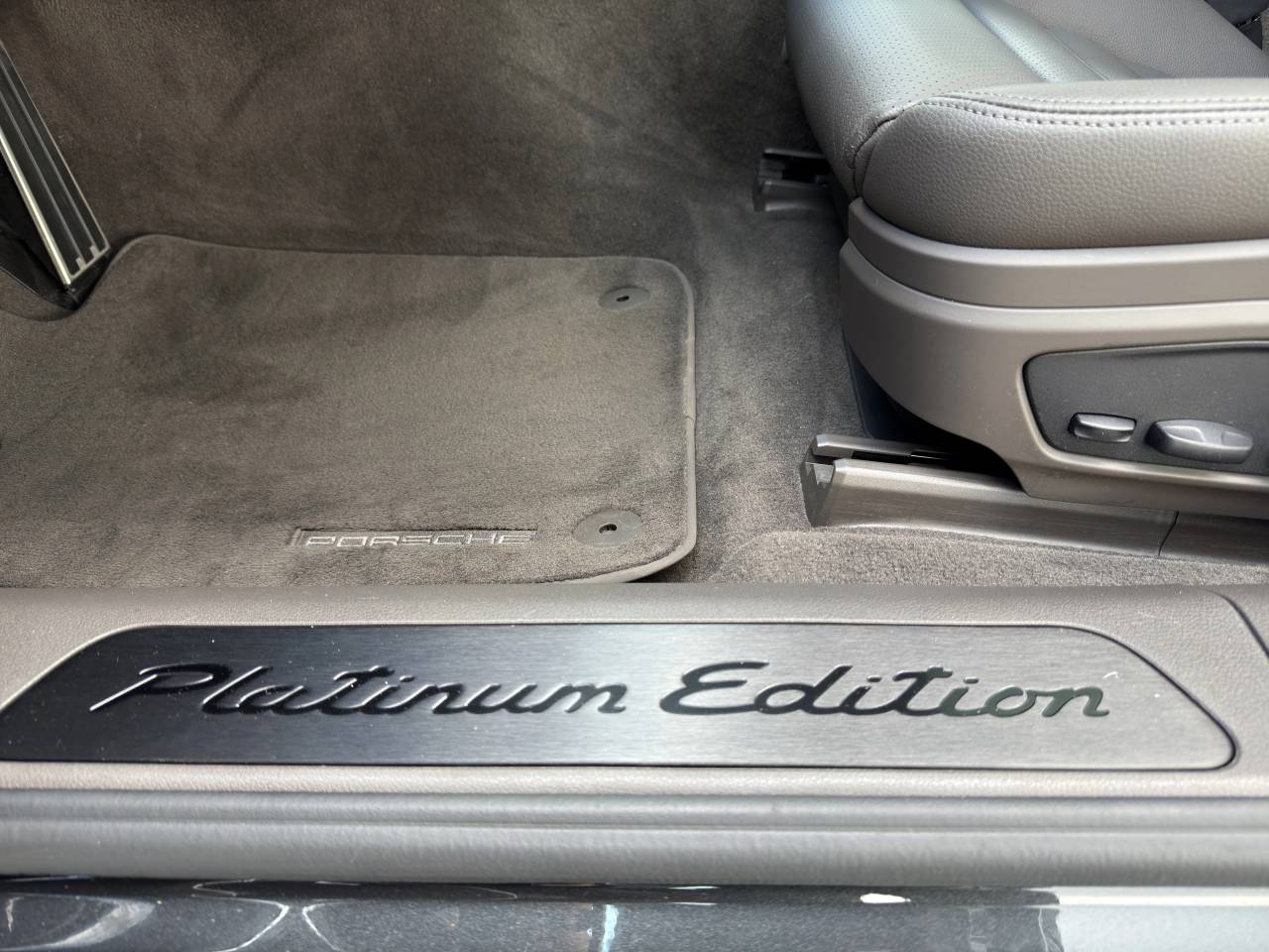 Porsche Panamera II ph2 4 E-Hybrid Sport Turismo Platinum Edition - 2022 - Joinsteer - #23