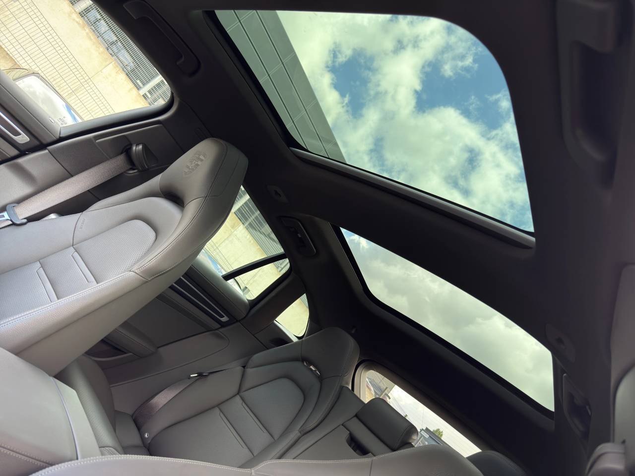 Porsche Panamera II ph2 4 E-Hybrid Sport Turismo Platinum Edition - 2022 - Joinsteer - #26