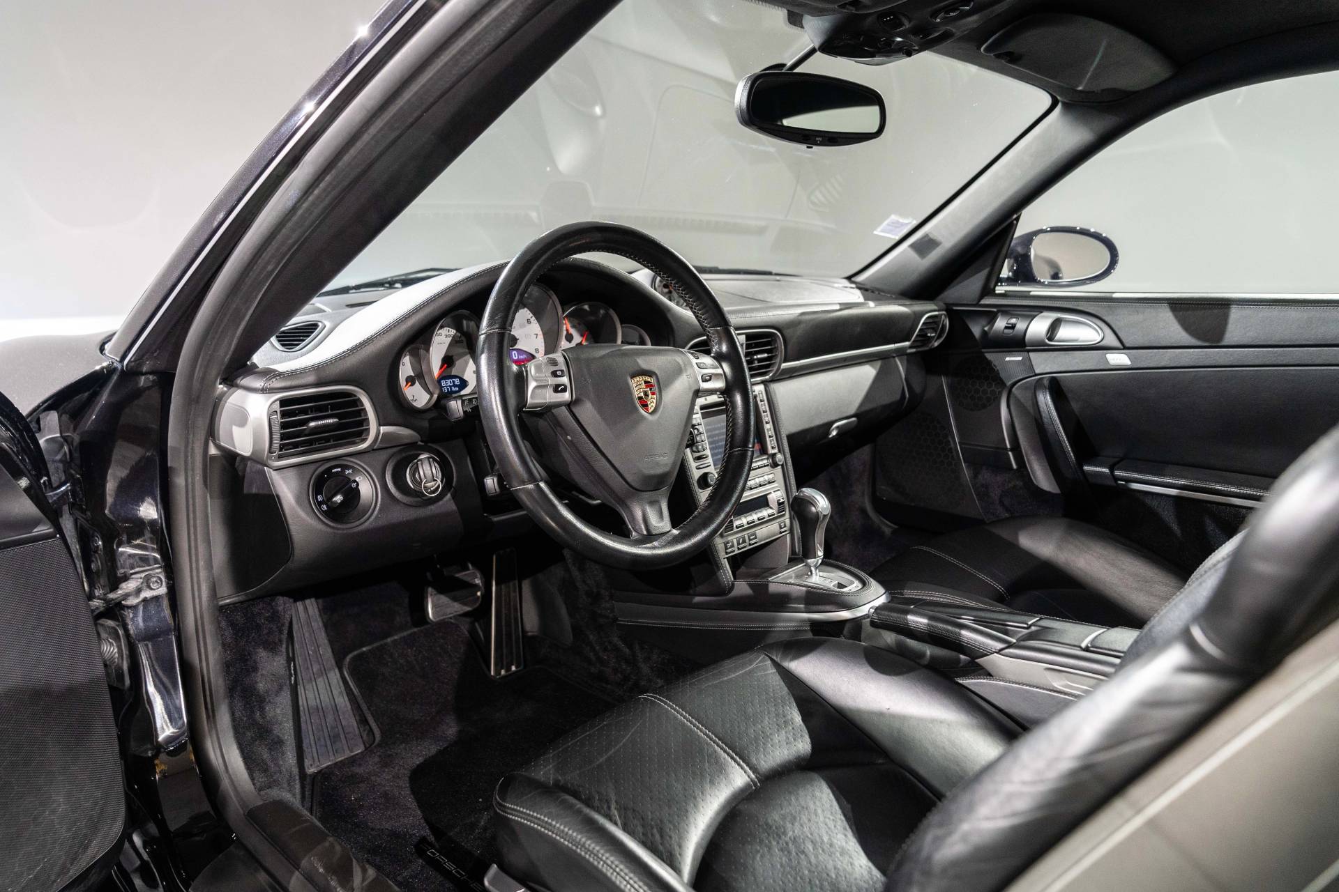 Porsche 997 I Turbo Coupé - 2007 - Joinsteer - #4