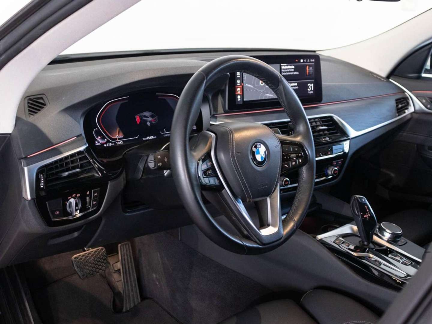 BMW Série 6 Gran Turismo Business 620d - 2022 - Joinsteer - #5