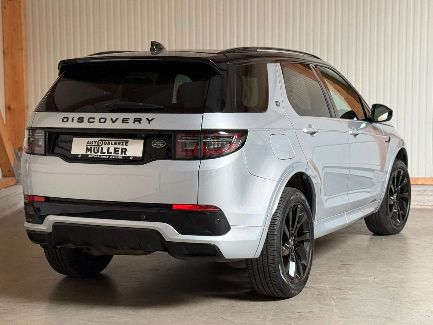 Land Rover Discovery Sport R-Dynamic HSE - 2023 - Joinsteer - #3