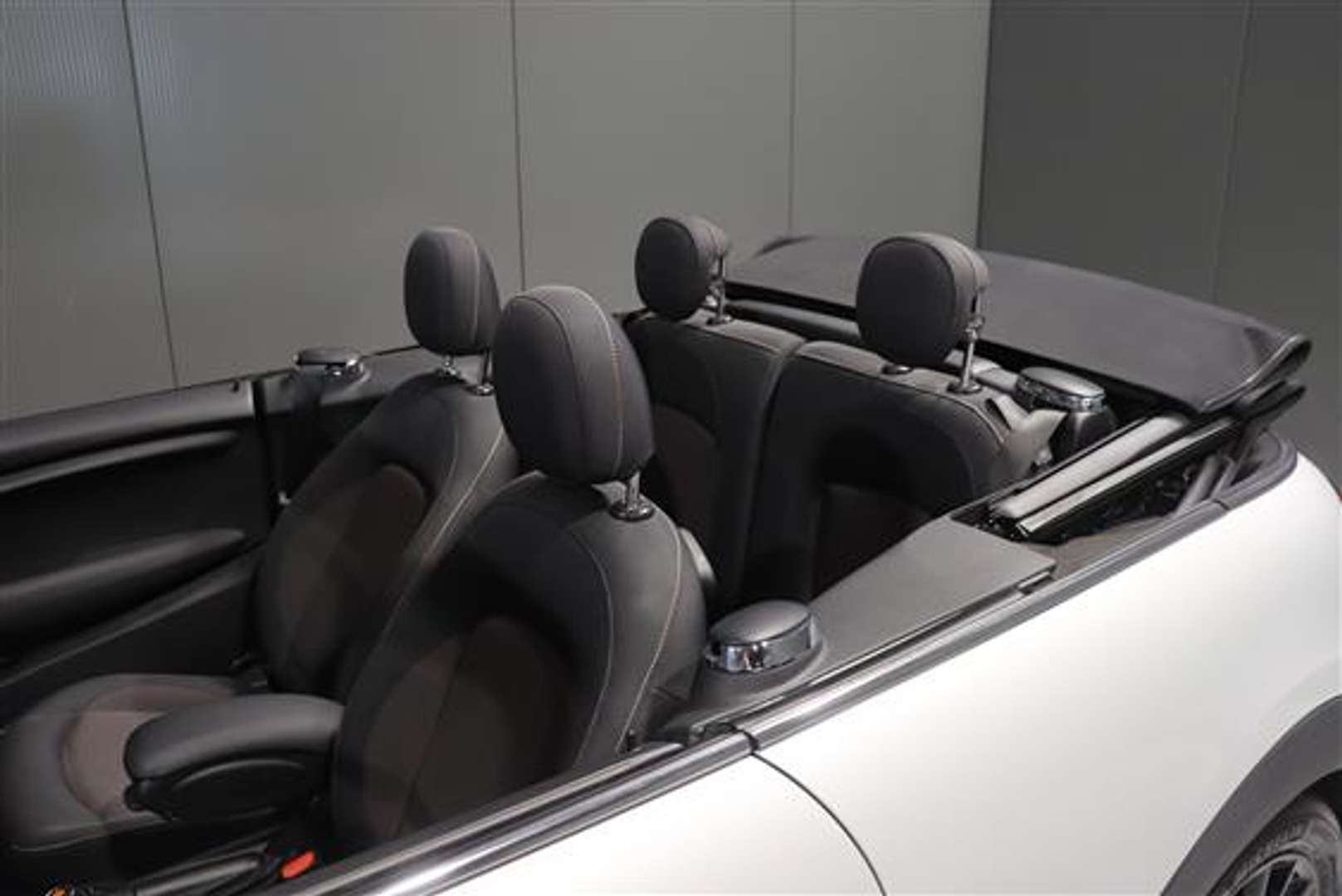 Mini Cabrio Cooper - 2018 - Joinsteer - #8