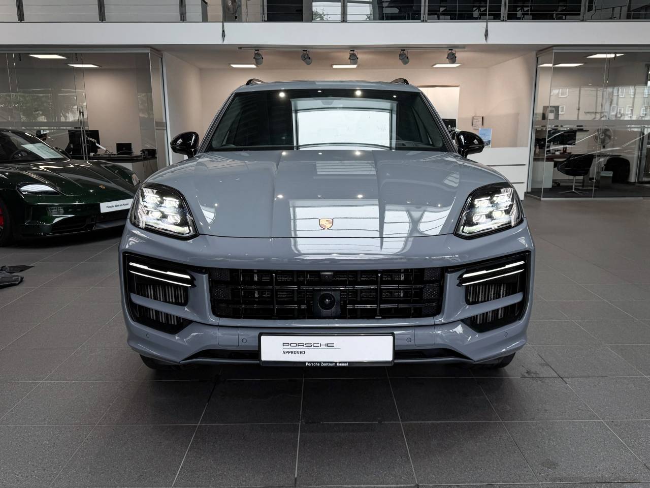 Porsche Cayenne III ph2 Turbo E-Hybrid - 2024 - Joinsteer - #4