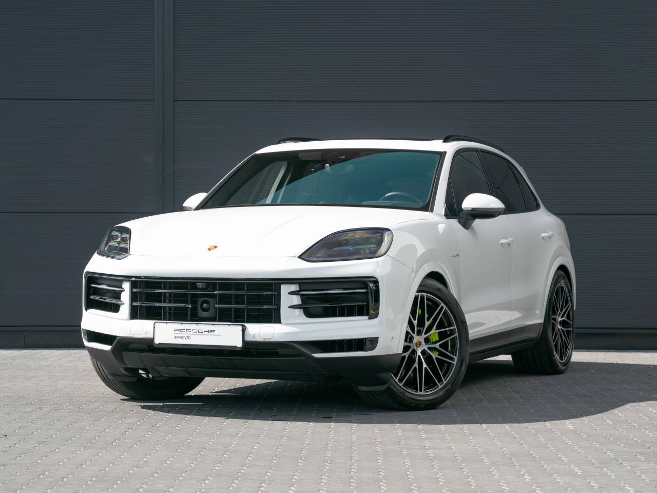 Porsche Cayenne III ph2 E-Hybrid - 2024 - Joinsteer - #1