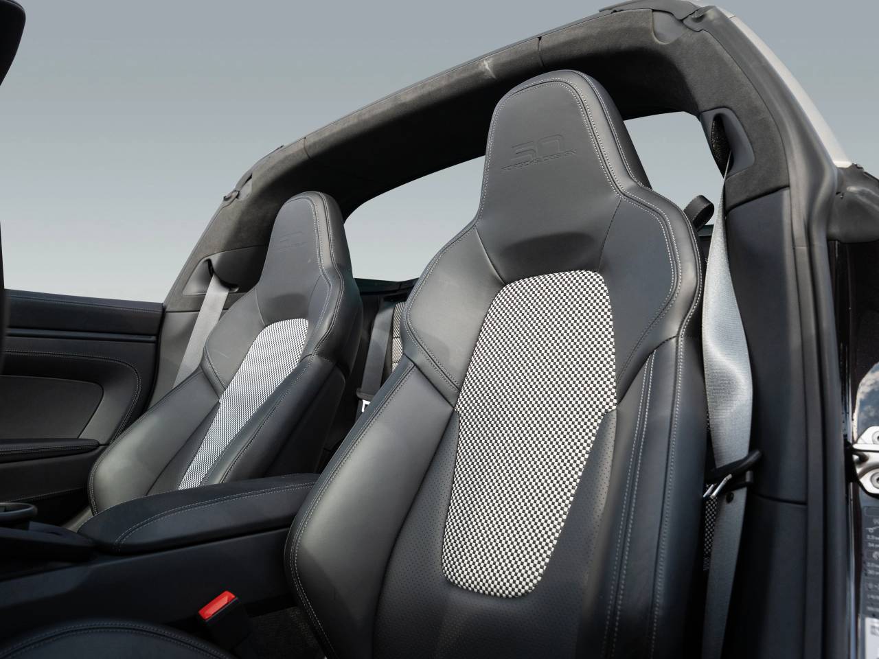 Porsche 992 I Edition 50 Jahre Porsche Design - 2023 - Joinsteer - #17
