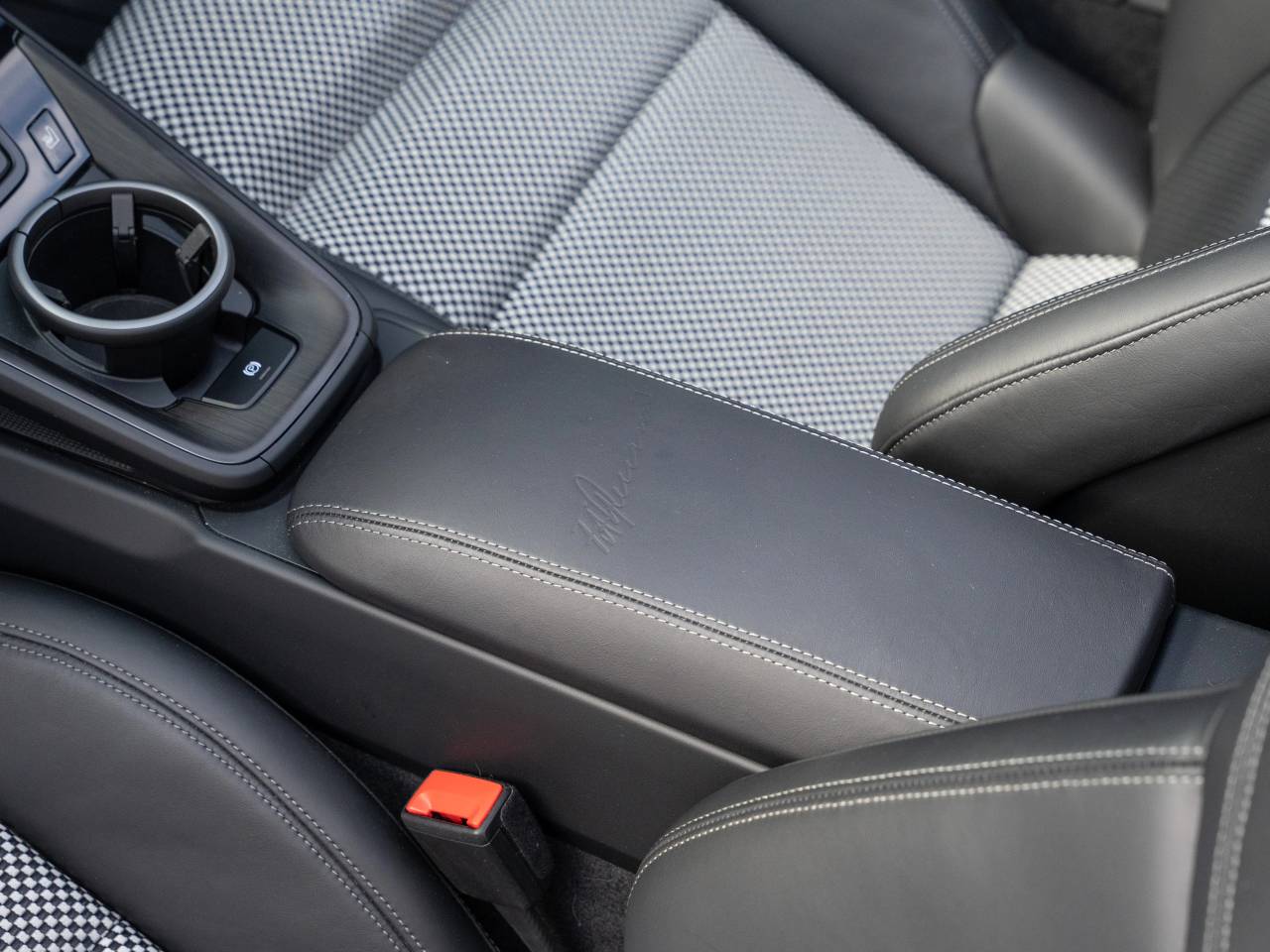Porsche 992 I Edition 50 Jahre Porsche Design - 2023 - Joinsteer - #24