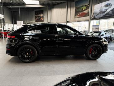 Porsche Cayenne III GTS Coupé — photo 2