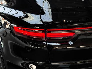 Porsche Cayenne III GTS Coupé — photo 7