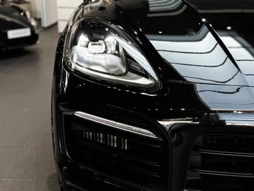 Porsche Cayenne III GTS Coupé — photo 12
