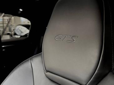 Porsche Cayenne III GTS Coupé — photo 35