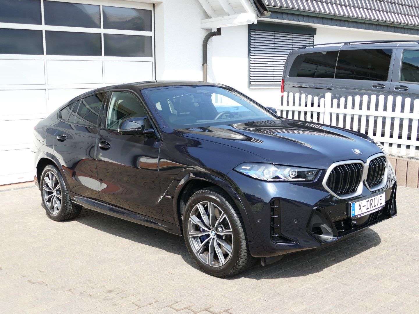 BMW X6 M60i B&W Sound M60i - 2025 - Joinsteer - #2