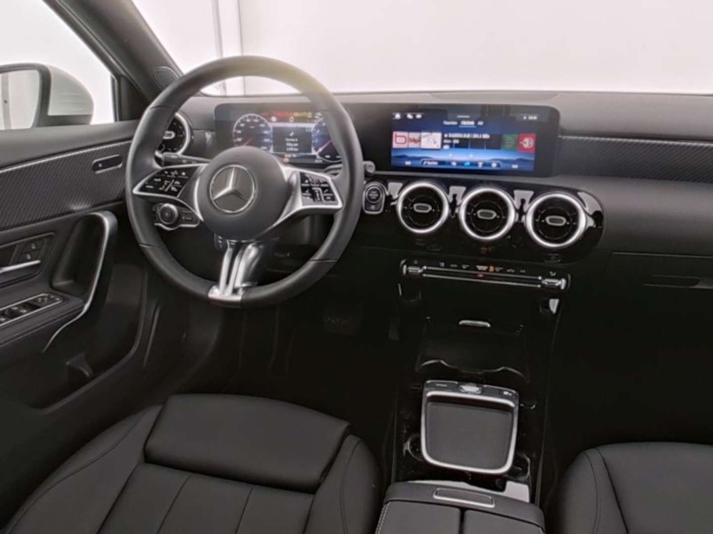 Mercedes Classe A 180 PROGRESSIVE - 2024 - Joinsteer - #6