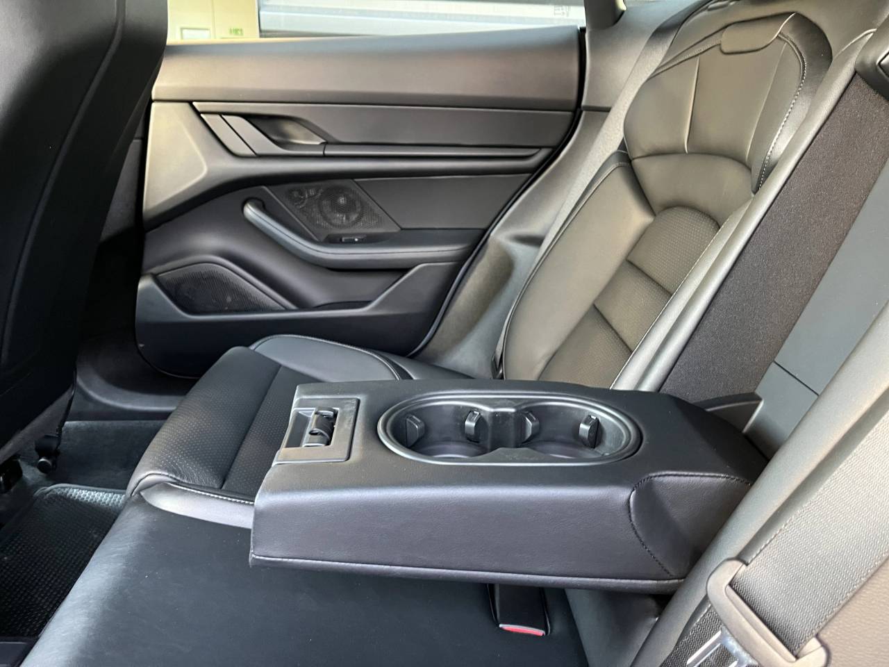 Porsche Taycan 4 Cross Turismo - 2021 - Joinsteer - #18