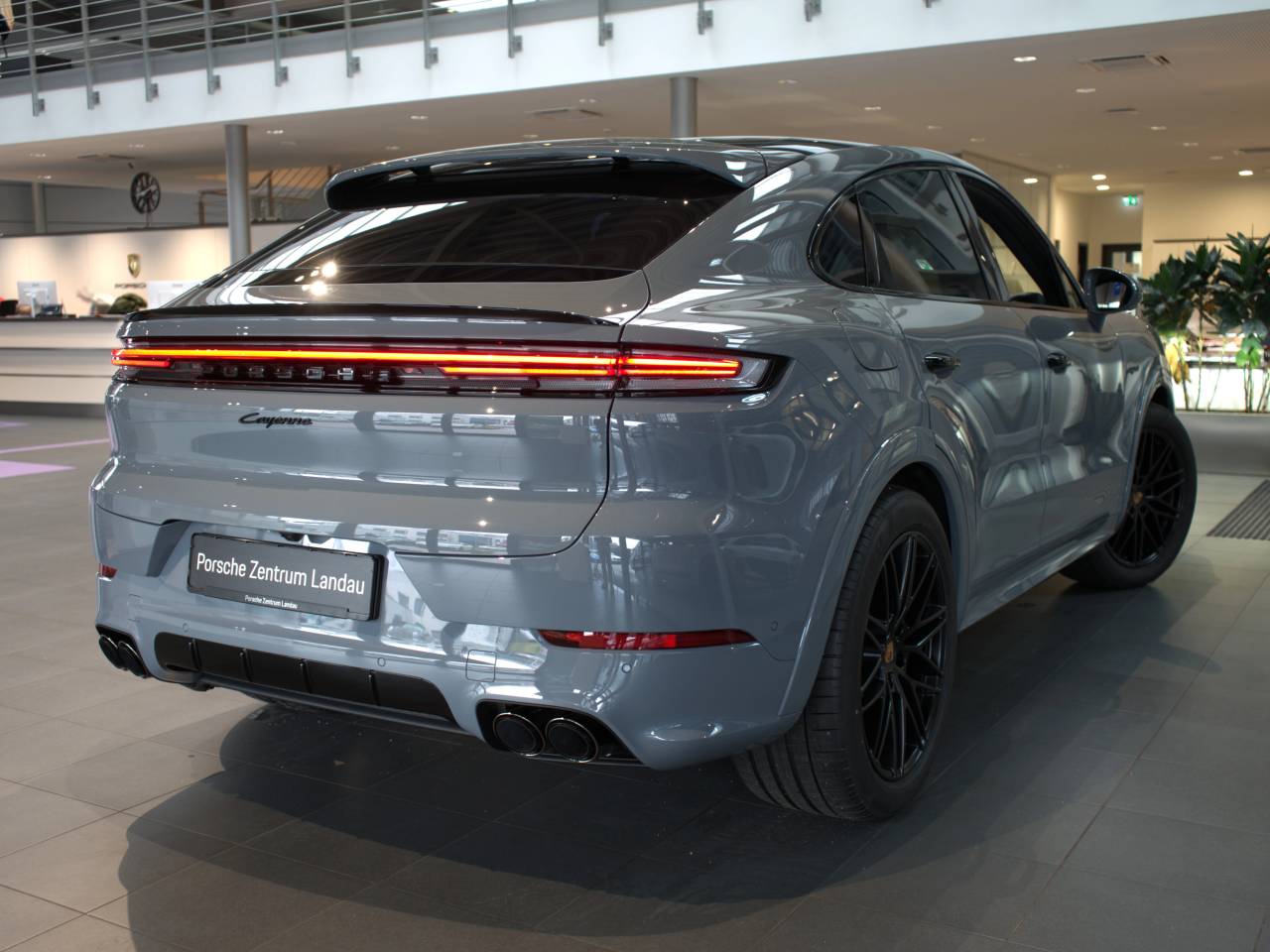 Porsche Cayenne III ph2 E-Hybrid Coupé - 2025 - Joinsteer - #7