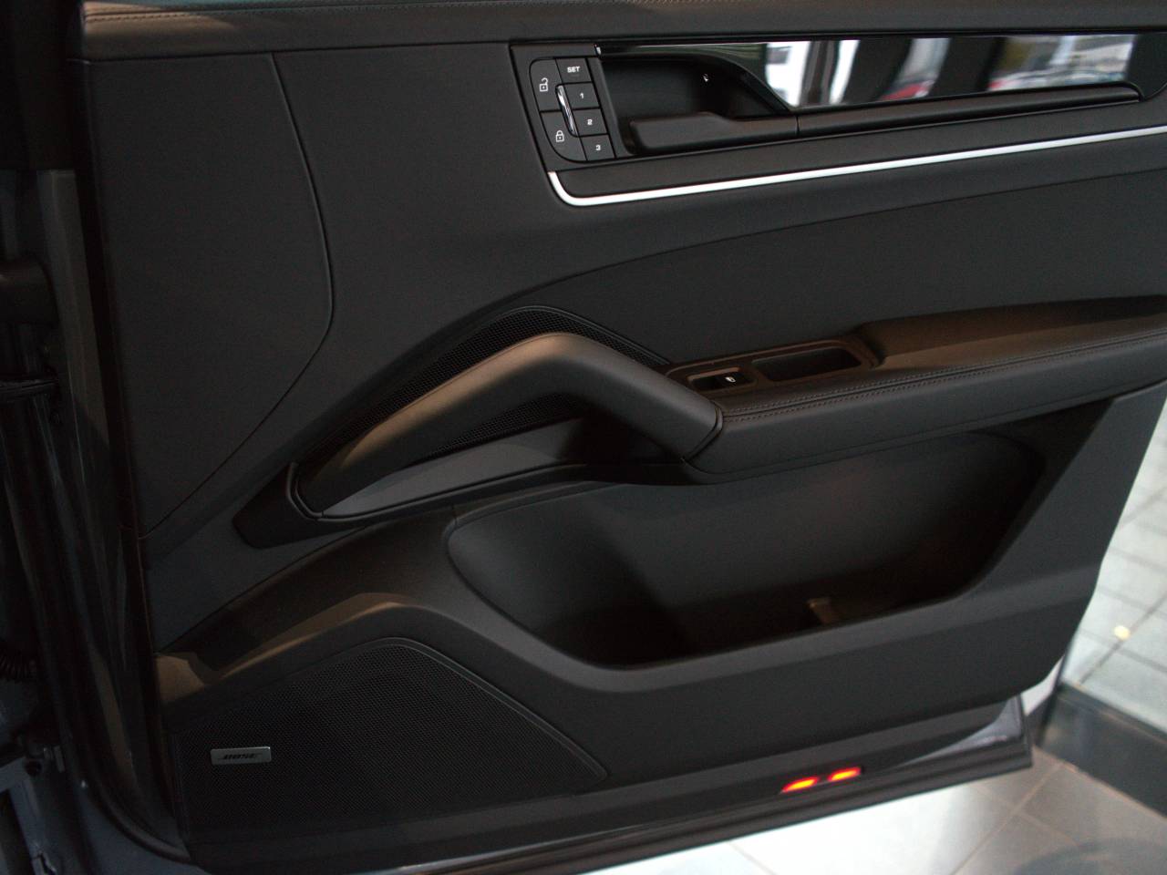 Porsche Cayenne III ph2 E-Hybrid Coupé - 2025 - Joinsteer - #30