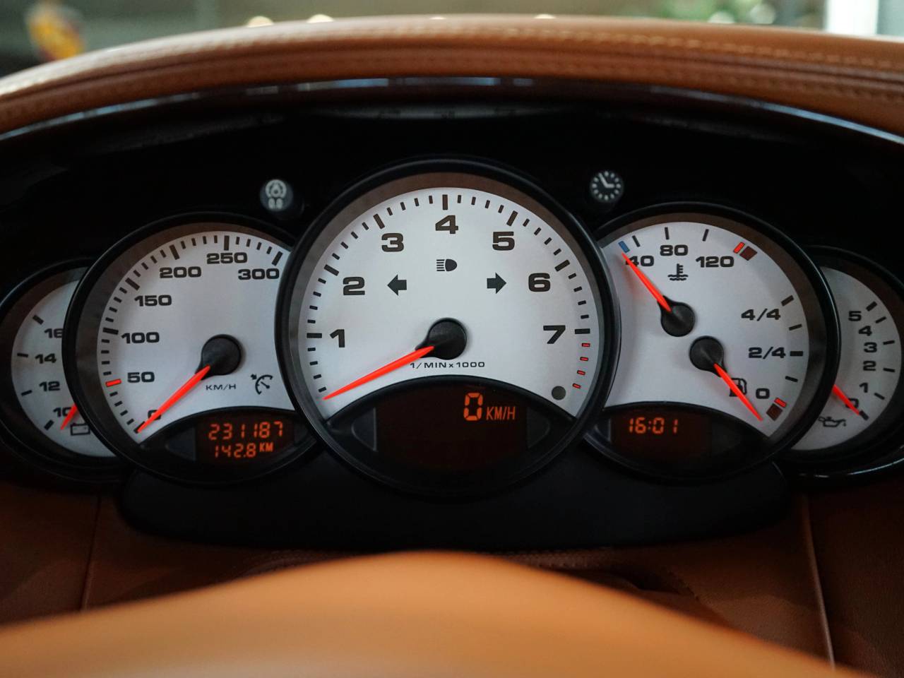 Porsche 996 I Carrera 4 Cabriolet - 2001 - Joinsteer - #30