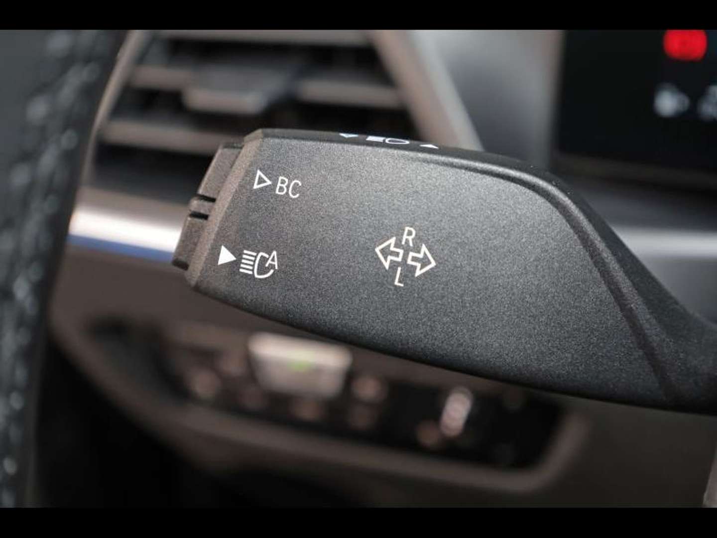 BMW Série 3 Berline M Sport 320e - 2023 - Joinsteer - #15