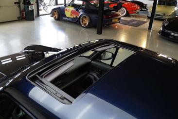 Porsche 993 Carrera 2 — photo 6