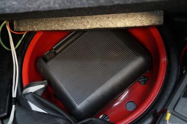 Porsche 993 Carrera 2 — photo 12