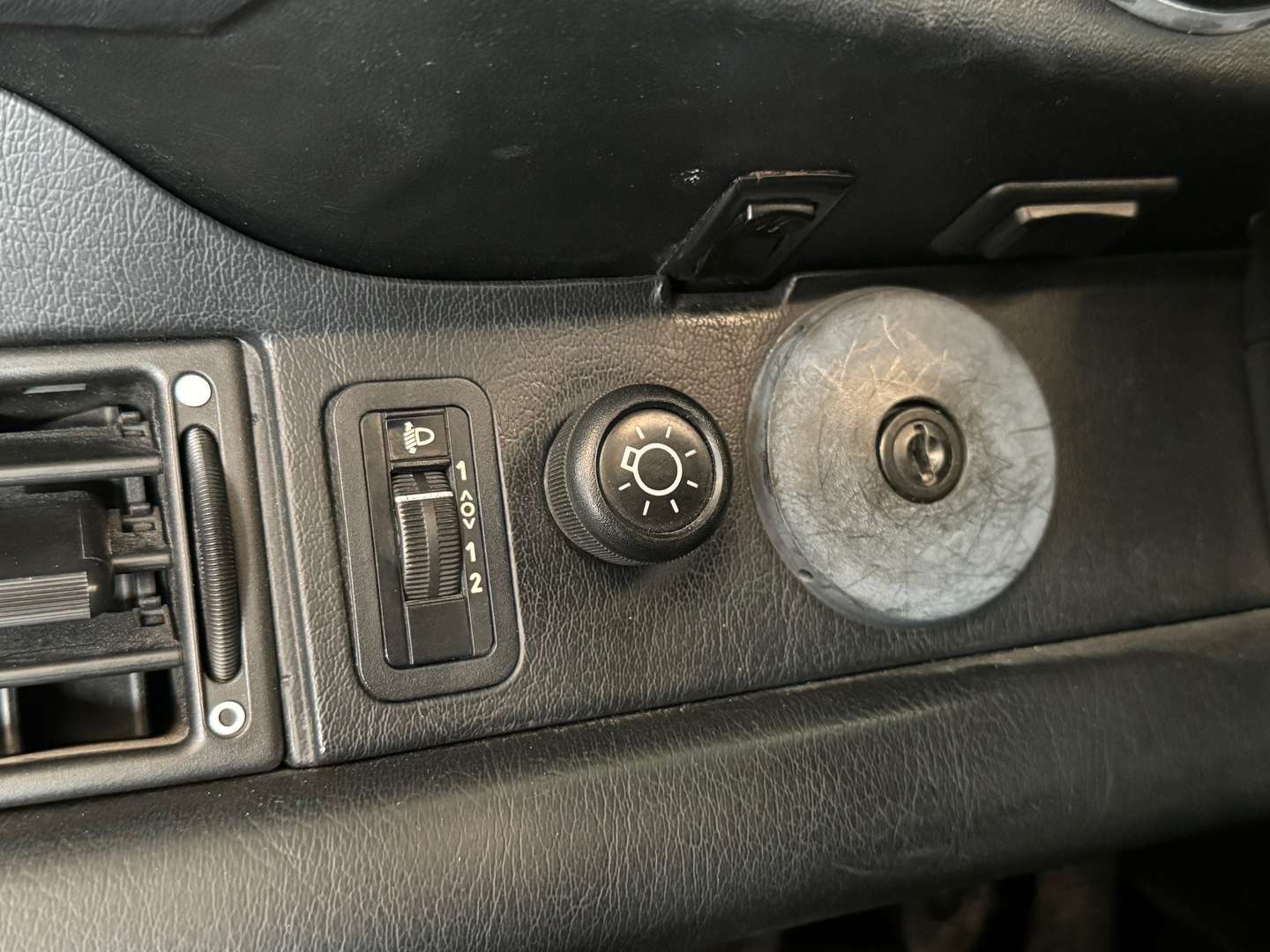 Porsche 964 Carrera 2 Cabriolet - 1991 - Joinsteer - #10