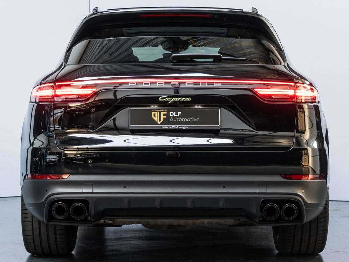 Porsche Cayenne III E-Hybrid Platinum Edition - 2022 - Joinsteer - #3