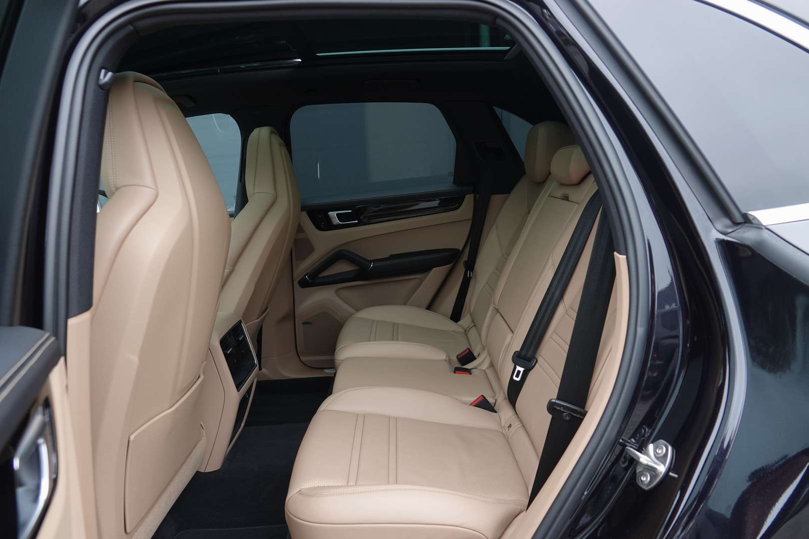 Porsche Cayenne E-Hybrid - 2019 - Joinsteer - #5