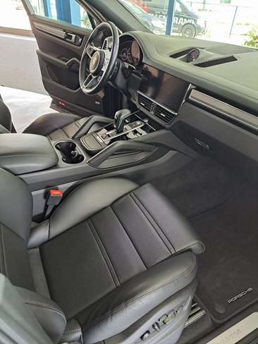 Porsche Cayenne III E-Hybrid Coupé — photo 13