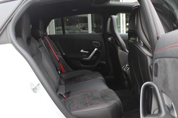 Mercedes CLA AMG 45 S 4MATIC+ Premium Plus — photo 10