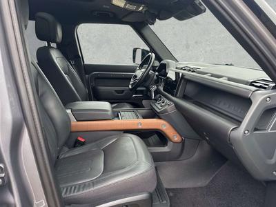 Land Rover Defender 130 D300 X - - Joinsteer - #1