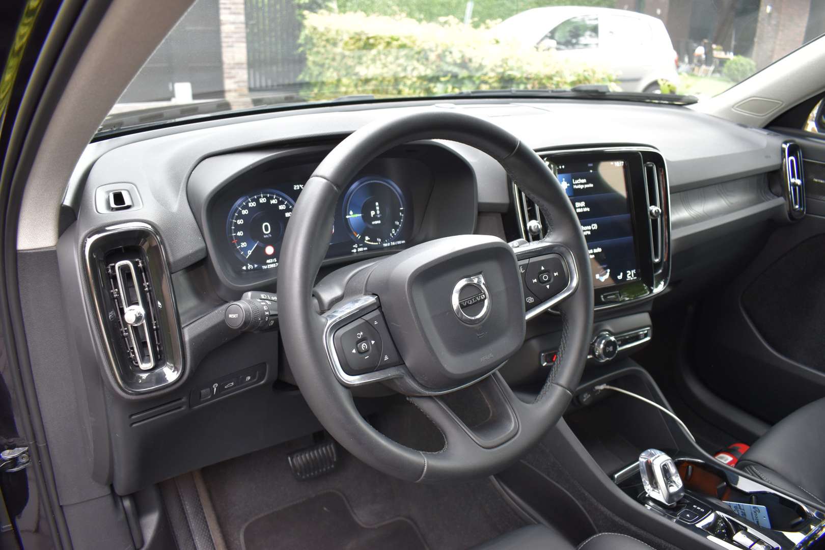 Volvo XC40 T5 Momentum - 2023 - Joinsteer - #9