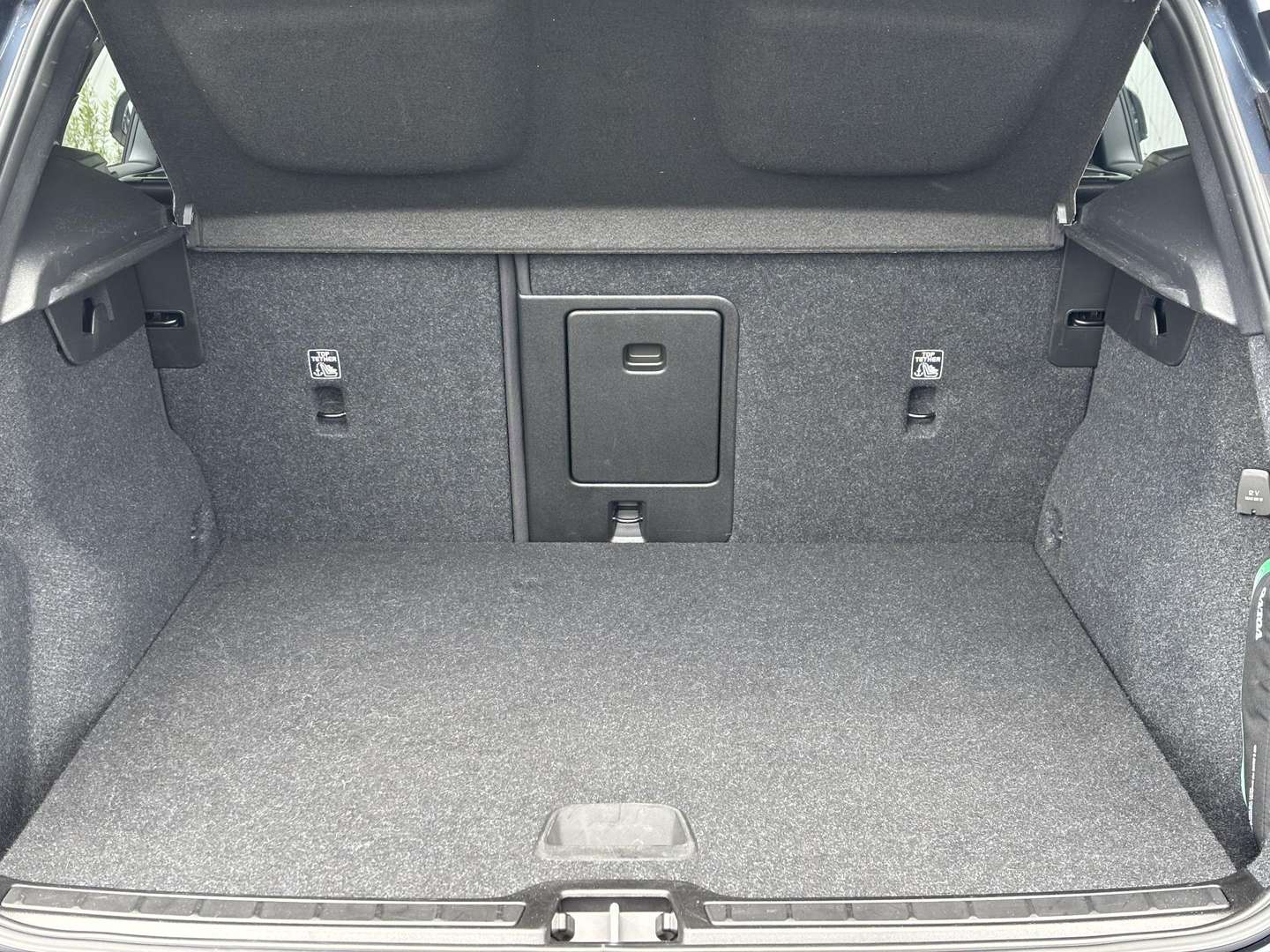 Volvo XC40 T6 Recharge Core - 2023 - Joinsteer - #9