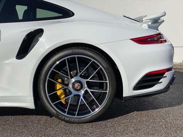 Porsche 991 Turbo S — photo 7