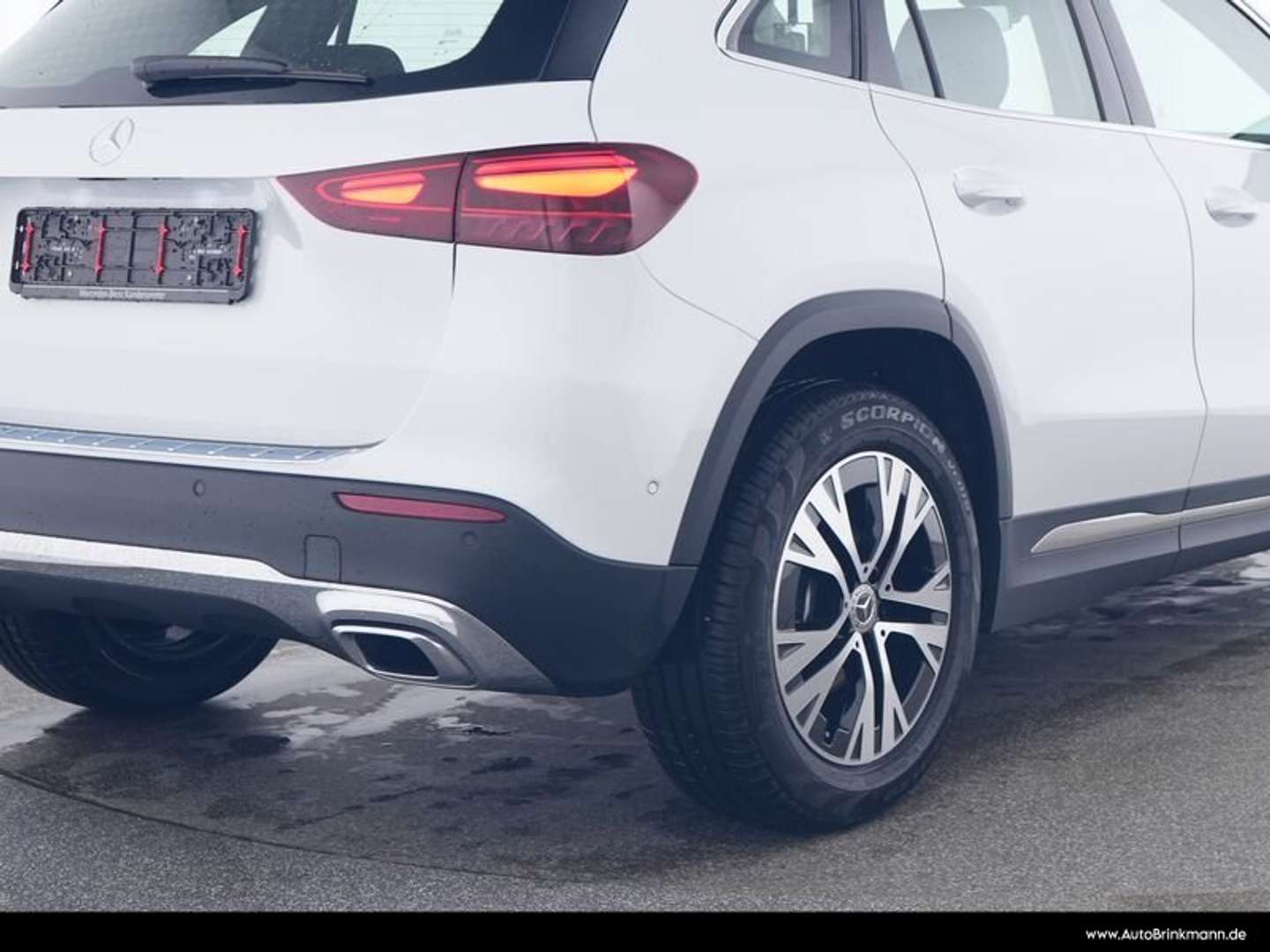 Mercedes GLA 180 Advanced - 2024 - Joinsteer - #2
