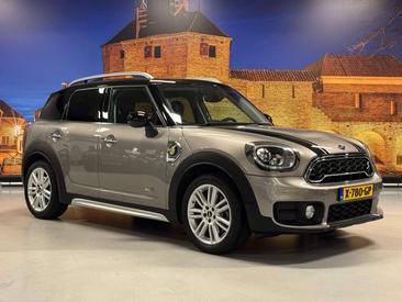 Mini Countryman Chili Cooper SE — photo 11
