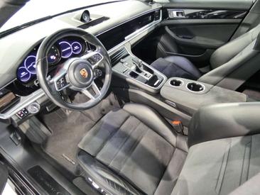 Porsche Panamera GTS — photo 10