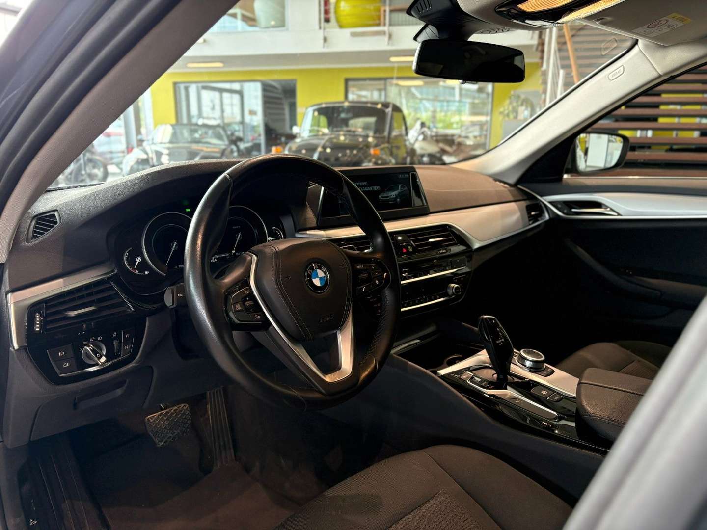 BMW Série 5 530e Business - 2018 - Joinsteer - #13