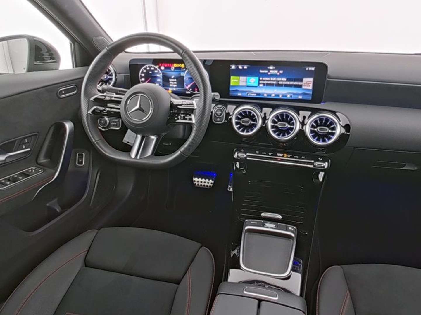 Mercedes Classe A 200 AMG Line - 2024 - Joinsteer - #4