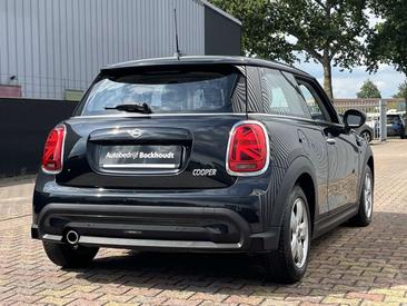 Mini Cooper Essential One — photo 8