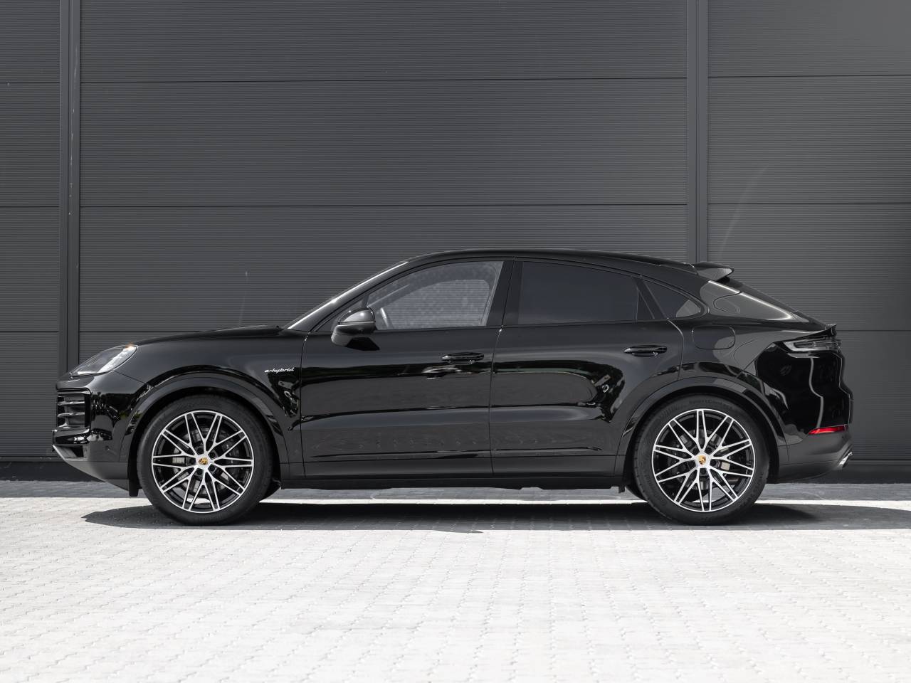 Porsche Cayenne III ph2 E-Hybrid Coupé - 2024 - Joinsteer - #2