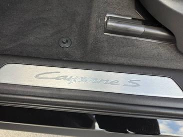 Porsche Cayenne III S Coupé — photo 23