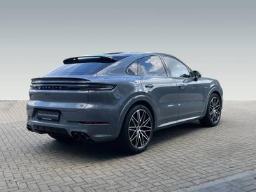 Porsche Cayenne III Turbo E-Hybrid Coupé — photo 7