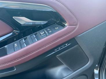 Land Rover Range Rover Evoque D180 R-Dynamic HSE AWD — photo 11